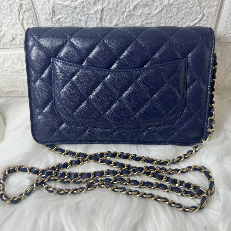 香奈兒午夜藍荔枝牛皮新款吸磁釦woc-5