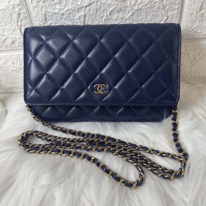 香奈兒午夜藍荔枝牛皮新款吸磁釦woc-25