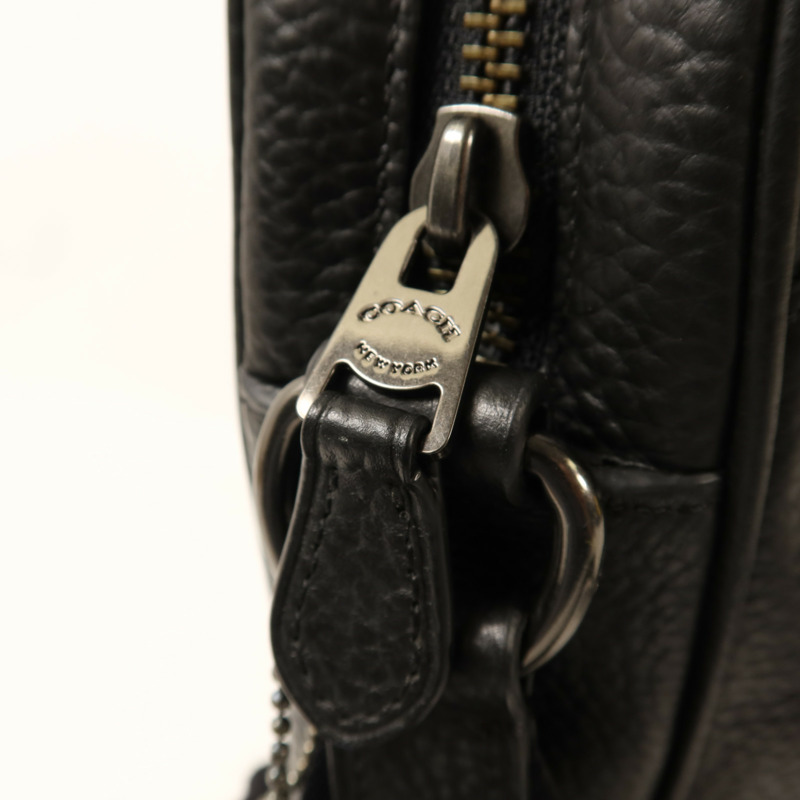 COACH 牛皮皮革Charles Camera Bag銀扣肩背袋-7