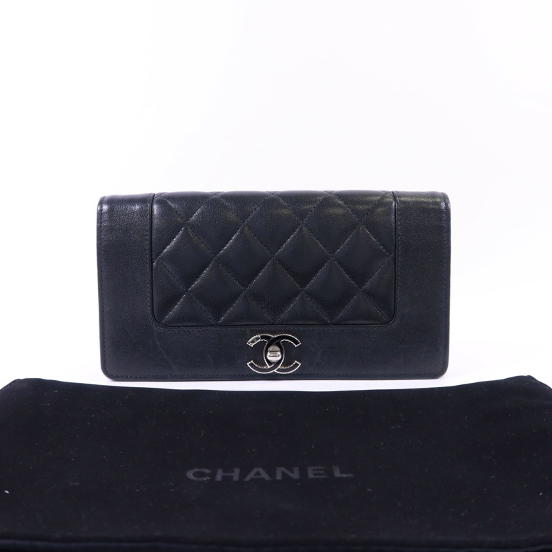CHANEL 牛皮皮革Long Wallet銀扣長錢包-14