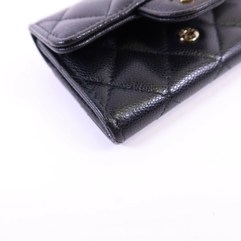 CHANEL 牛皮皮革Card Case金扣卡片套-10