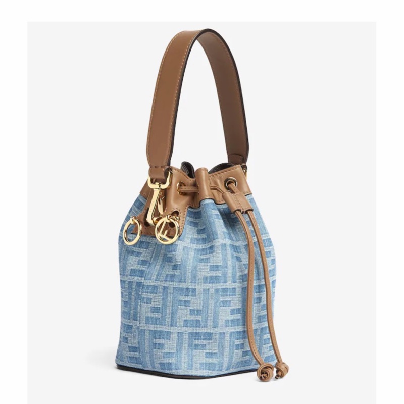Fendi 女士 小號Mon Tresor水桶包均碼碼小號、12cm*14cm*18cm-1