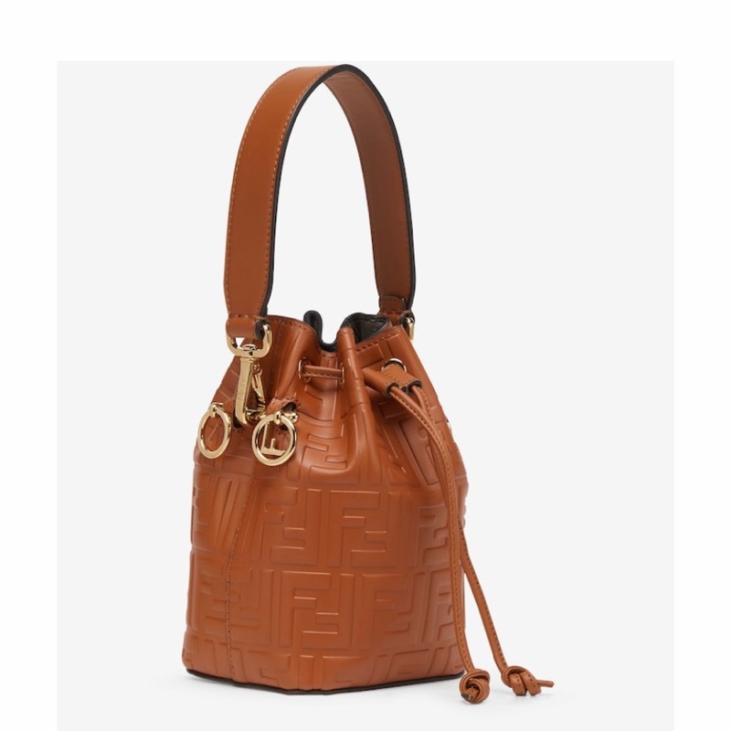 Fendi 女士 小號 Mon Tresor水桶迷你包均碼碼12cm*10cm*18cm-1