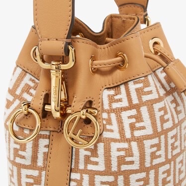 Fendi 女士 Mon Tresor 小號水桶迷你包均碼碼小號、12cm*10cm*18cm-4