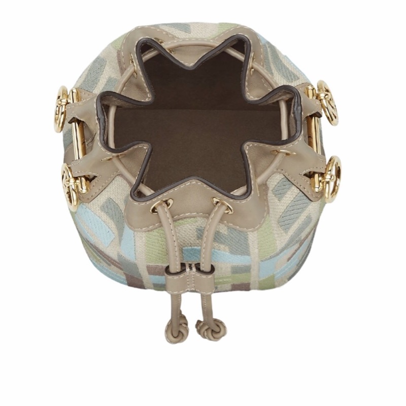 Fendi 女士 Mon Tresor 迷你水桶包均碼碼MINI、14cm*12cm*18cm-2