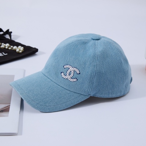 CHANEL cap