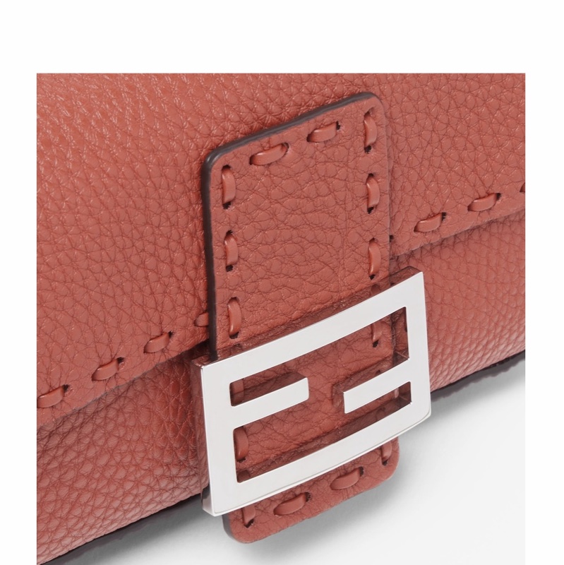 Fendi 女士 Baguette Mini  單肩包均碼碼MINI、20cm*5cm*13cm-3