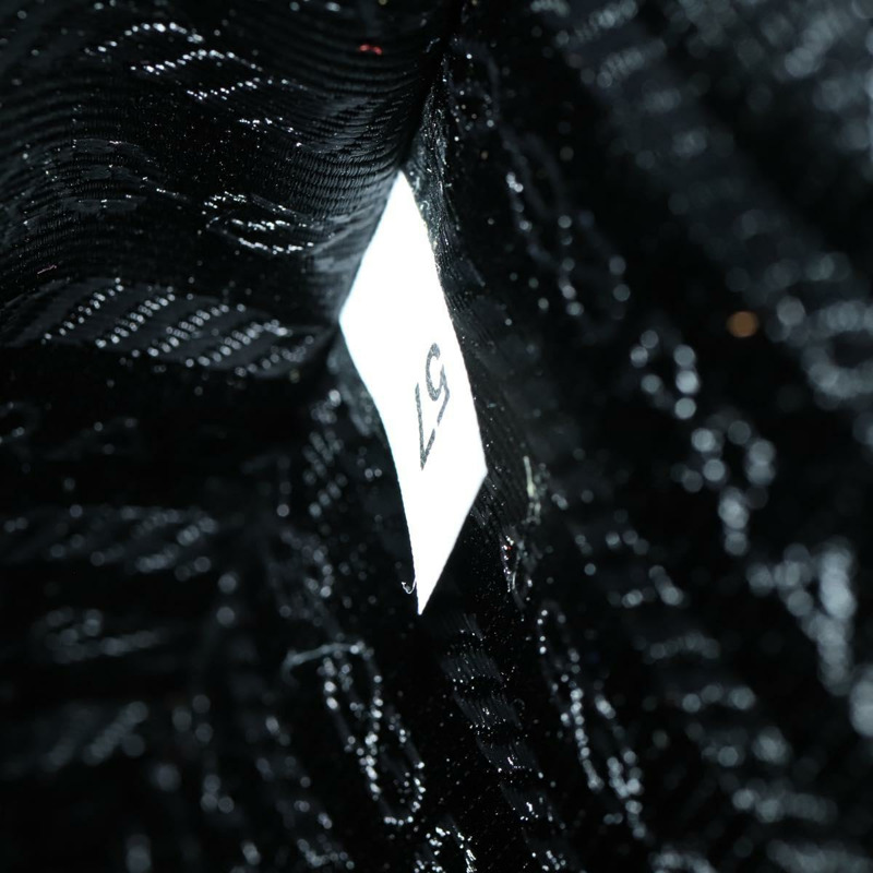 【日本直送】PRADA 尼龍黑色銀色手提箱 Auth 162425-11