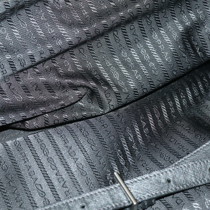 【日本直送】PRADA 尼龍黑色銀色手提箱 Auth 162425-24