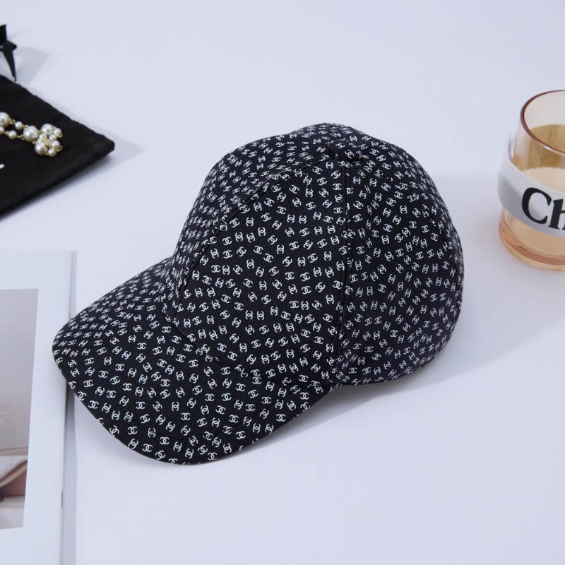 CHANEL cap-5