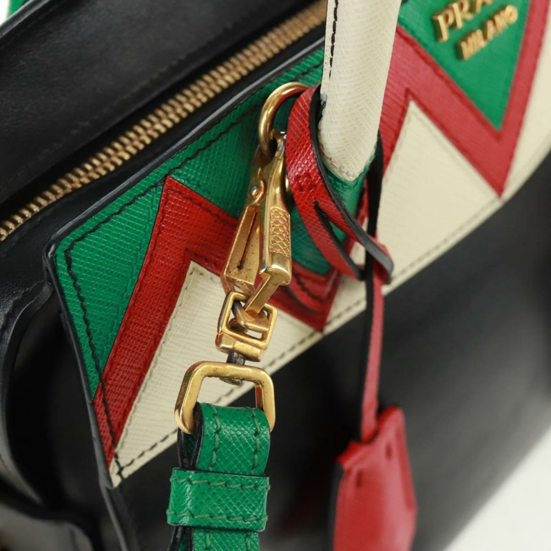 【日本直送】PRADA 手提包 皮革 2way 黑色 金色 Auth 166406V-21