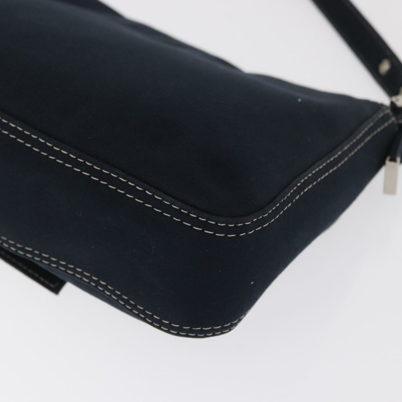 【日本直送】FENDI Mamma Baguette 肩背包 帆布 海軍藍 銀色 正品 ka1887SAV-17