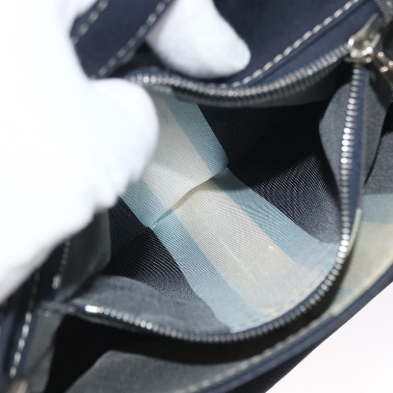 【日本直送】FENDI Mamma Baguette 肩背包 帆布 海軍藍 銀色 正品 ka1887SAV-24