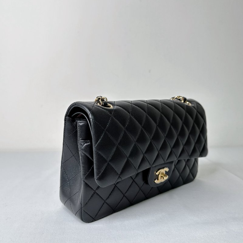 CHANEL 黑金羊Coco 25口蓋包-3