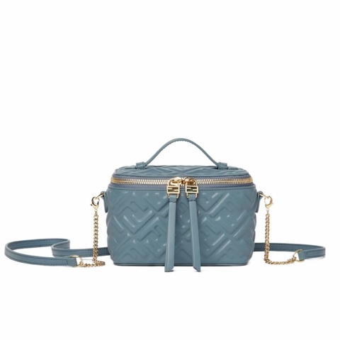 Fendi 女士 Vanity 單肩包均碼碼MINI、16cm*8cm*11cm