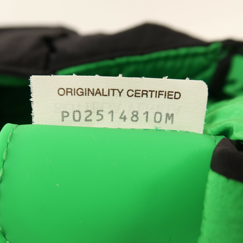 BOTTEGA VENETA 尼龍Tech Cassette肩背袋-7