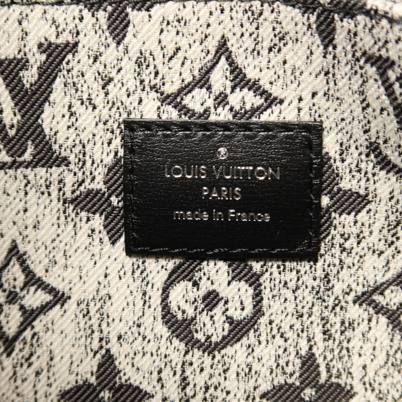 LOUIS VUITTON Monogram Jacquard Denim On the Go MM銀扣手挽肩背兩用袋-5