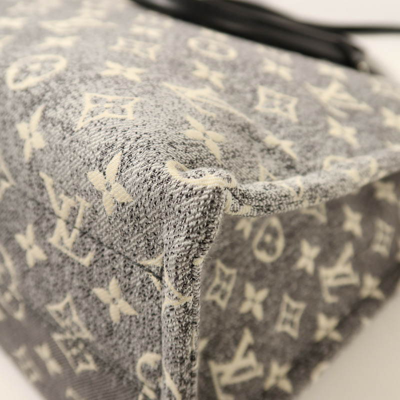 LOUIS VUITTON Monogram Jacquard Denim On the Go MM銀扣手挽肩背兩用袋-11