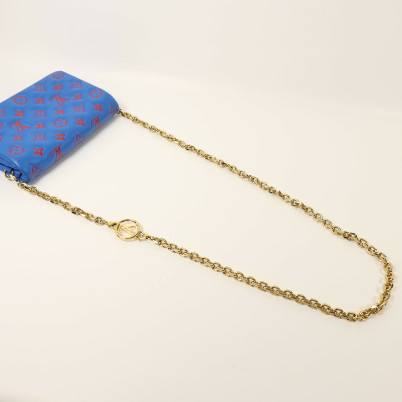 LOUIS VUITTON Monogram Embossed Pochette Coussin金扣鏈帶肩背袋-6