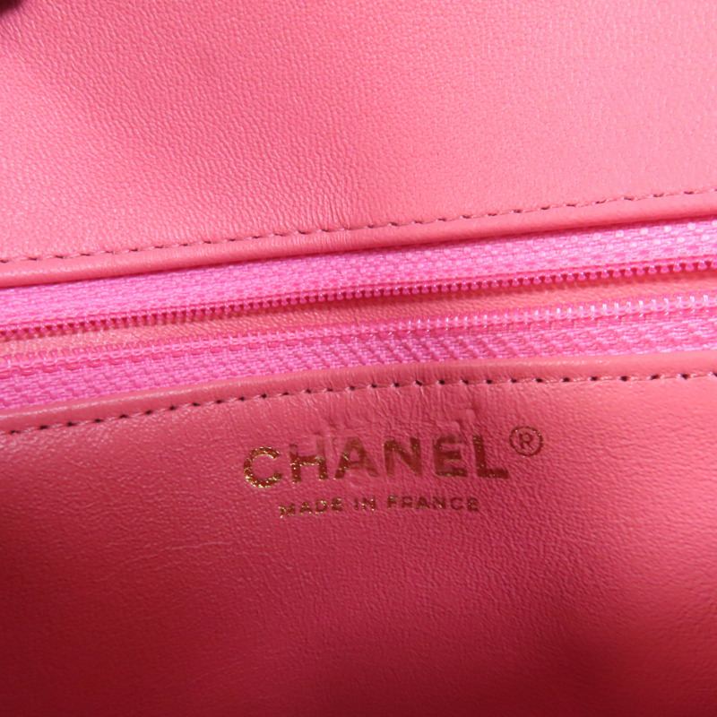 CHANEL 羊皮皮革Qulited Medium金扣肩背袋-7