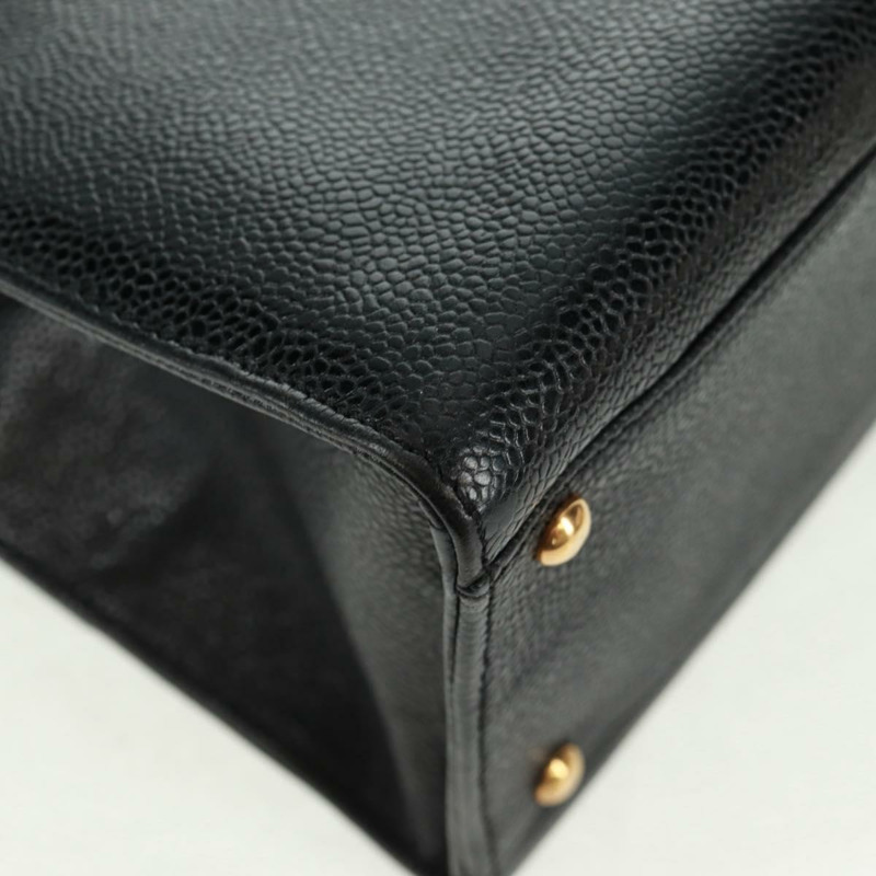 【日本直送】香奈兒魚子醬皮黑色金CC鏈條單背包 Auth 165539V-16