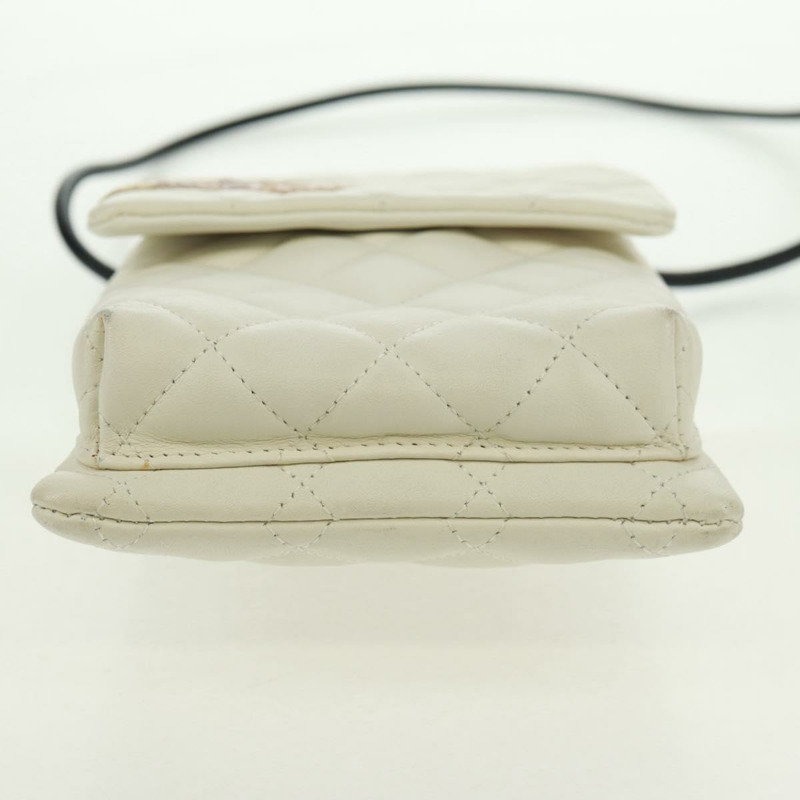 【日本直送】香奈兒 (CHANEL) 絎縫 Cambon 系列單肩包，白色銀色皮革，帶雙C標誌，貨號 165545V-4