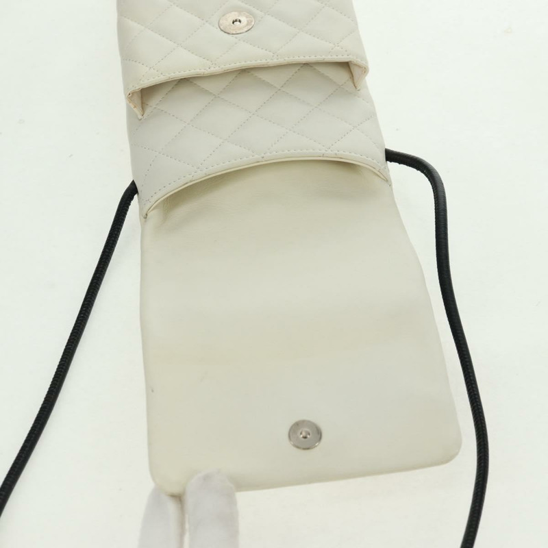 【日本直送】香奈兒 (CHANEL) 絎縫 Cambon 系列單肩包，白色銀色皮革，帶雙C標誌，貨號 165545V-8