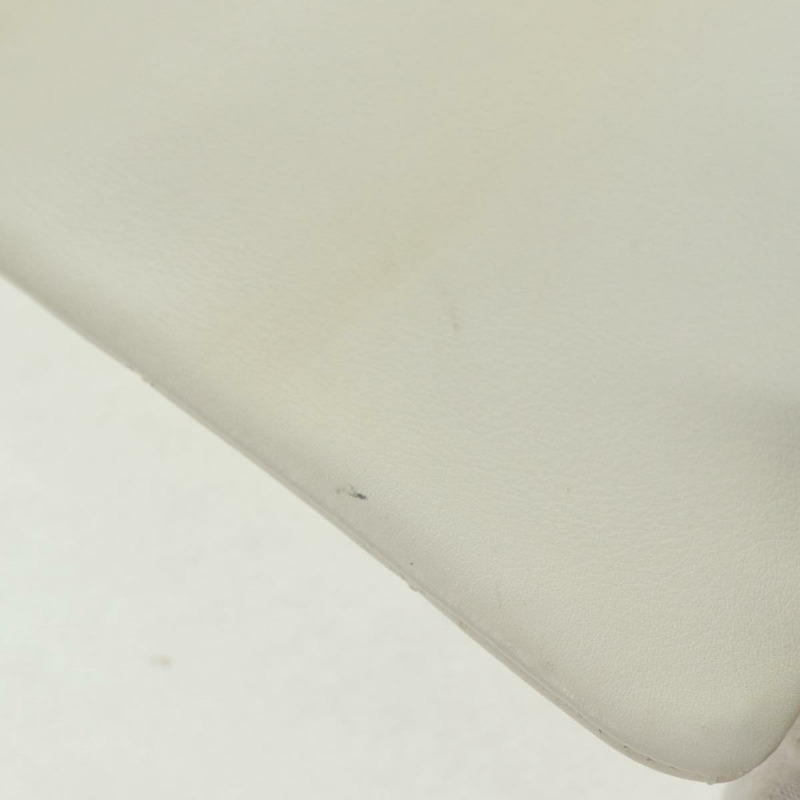 【日本直送】香奈兒 (CHANEL) 絎縫 Cambon 系列單肩包，白色銀色皮革，帶雙C標誌，貨號 165545V-9