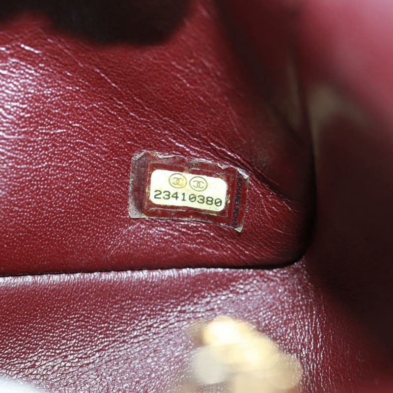 【日本直送】香奈兒 Chain Matelasse 23 單肩包，羊皮材質，紅色，金色雙C標誌，正品編號 168061V-10