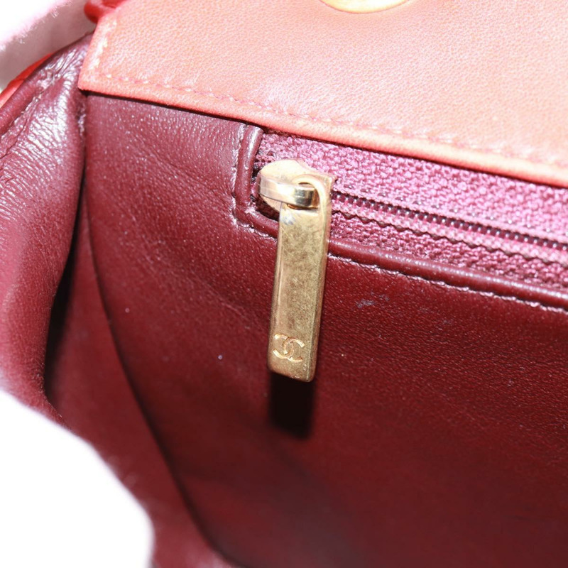 【日本直送】香奈兒 Chain Matelasse 23 單肩包，羊皮材質，紅色，金色雙C標誌，正品編號 168061V-23