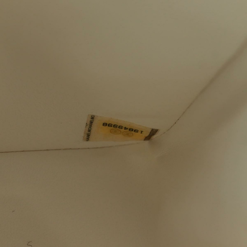 【日本直送】香奈兒鏈條單背包，皮革材質，白色，銀色雙C標誌，正品編號169199SM-10