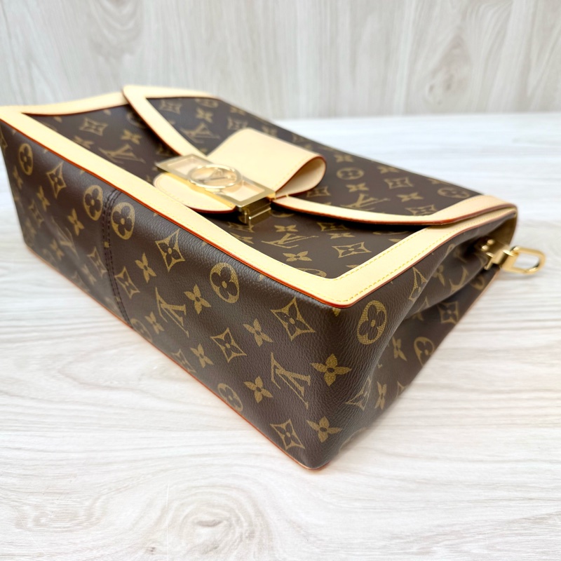 LV原花Dauphine Soft GM側背包M47149-7