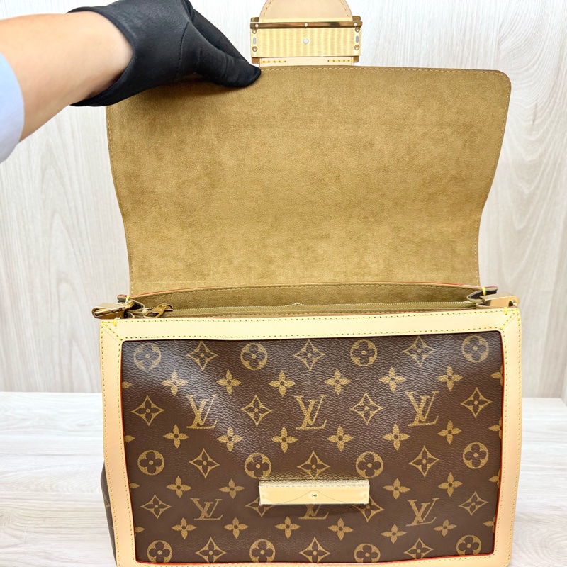 LV原花Dauphine Soft GM側背包M47149-10