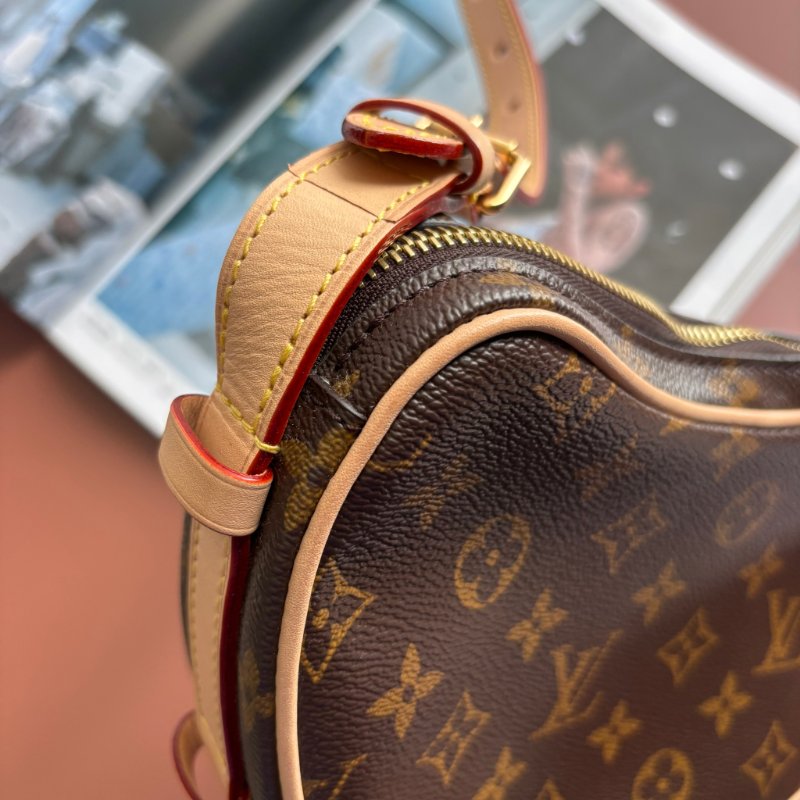 ::LOUIS VUITTON:: LV M46828 經典花紋豌豆斜背包PM 腋下包 肩背包 斜背包-14