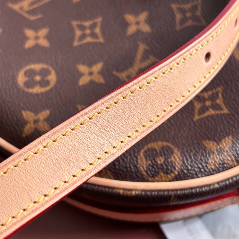 ::LOUIS VUITTON:: LV M46828 經典花紋豌豆斜背包PM 腋下包 肩背包 斜背包-19