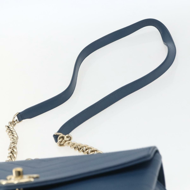 【日本直送】香奈兒 V 字縫線鏈條單肩背包，皮革材質，藍色，金色 CC 標誌，正品 ka1888SAM-14