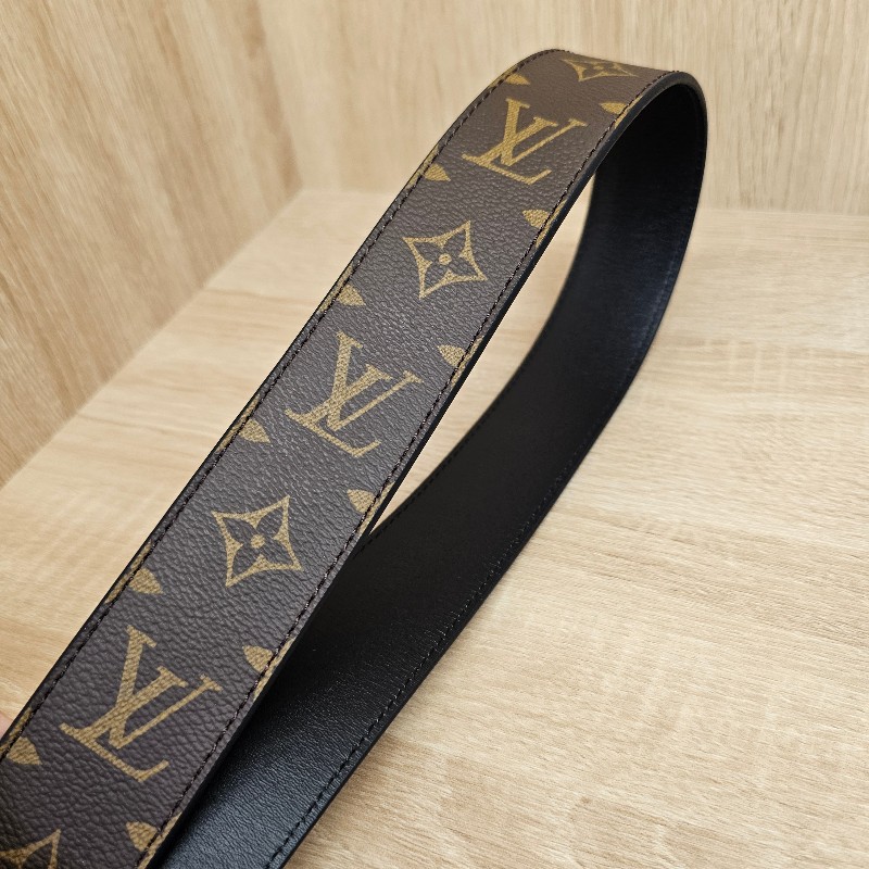 [好物推推新年甜價🧧] LV老花黑牛皮雙面金釦肩背背帶-12