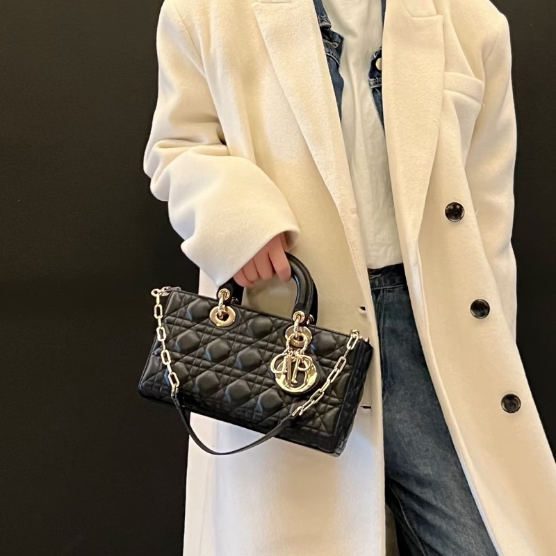 DIOR黑色羊皮金釦Lady D-Joy黛妃包M0613ONGE-0