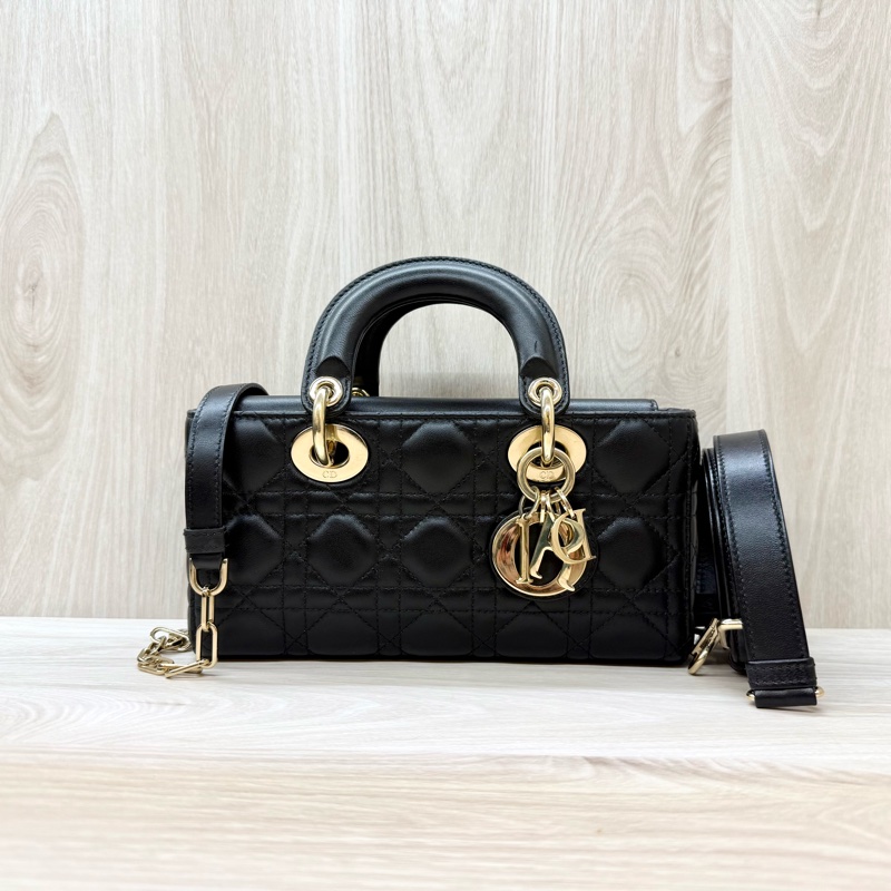 DIOR黑色羊皮金釦Lady D-Joy黛妃包M0613ONGE-3