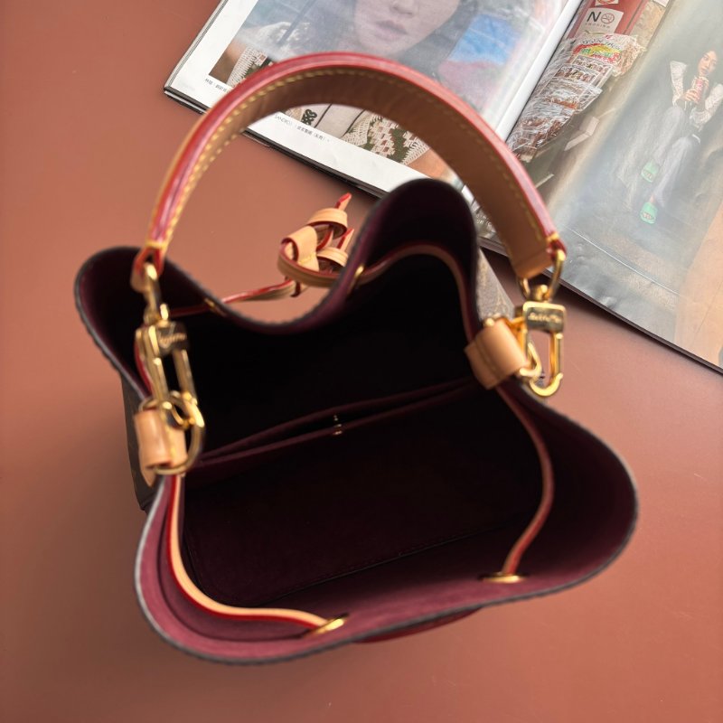 Néonoé BB ::LOUIS VUITTON:: LV M46581 經典花紋手提兩用水桶包-1