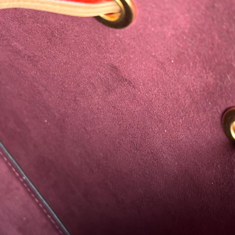 Néonoé BB ::LOUIS VUITTON:: LV M46581 經典花紋手提兩用水桶包-26