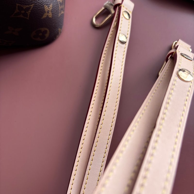 Néonoé BB ::LOUIS VUITTON:: LV M46581 經典花紋手提兩用水桶包-34