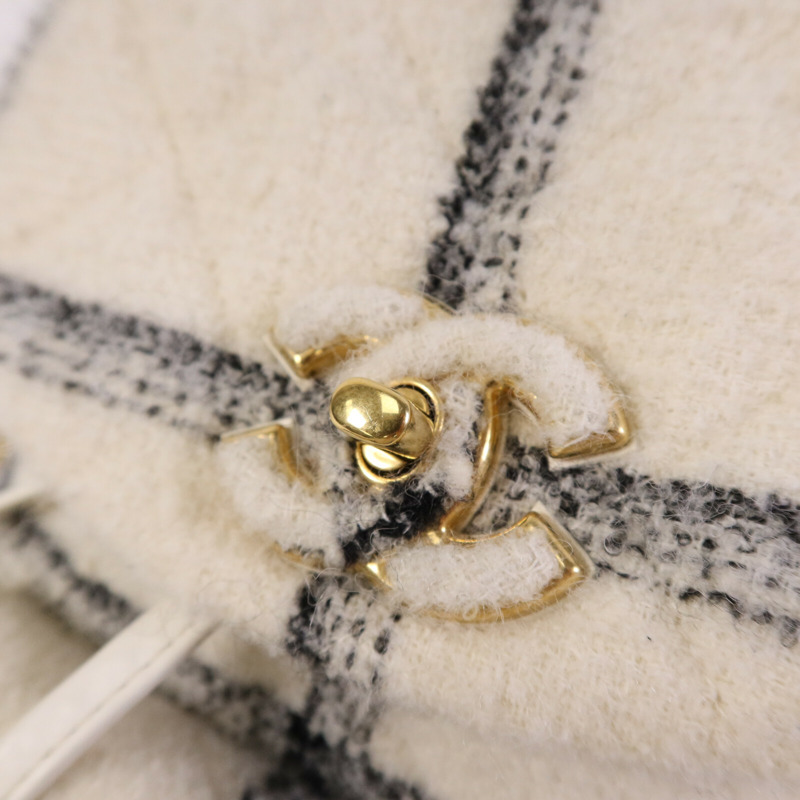 CHANEL Tweed 22K Duma金扣鏈帶背包-6