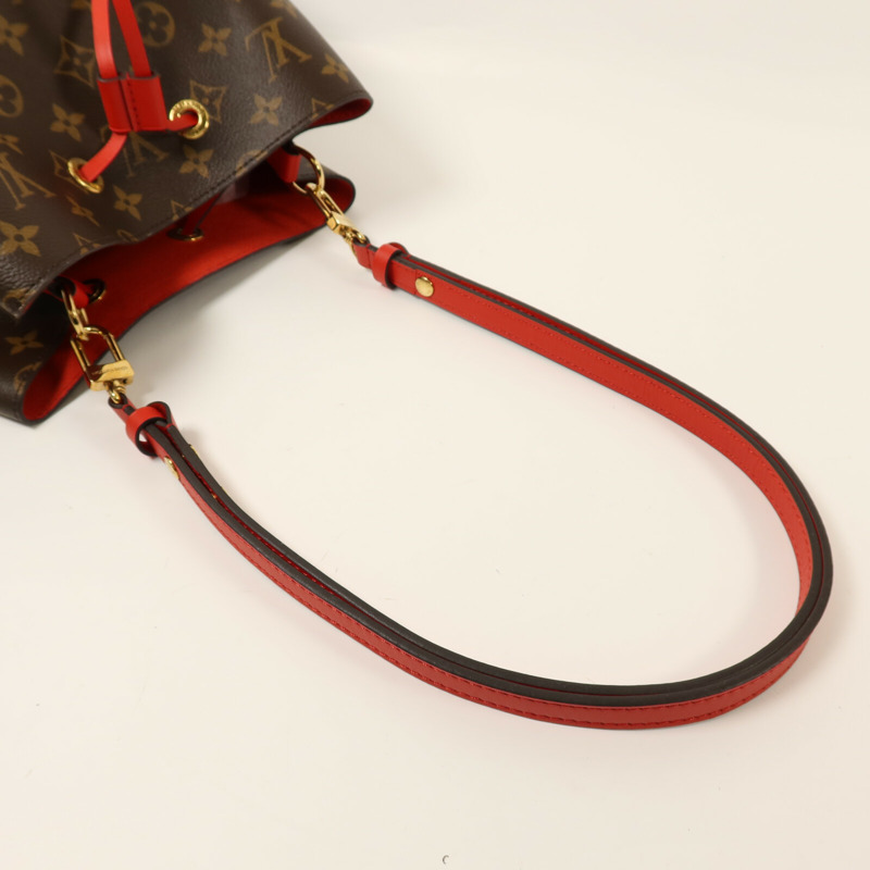 LOUIS VUITTON Monogram Neo Noe Bucket Bag金扣肩背袋-8