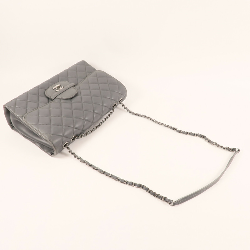 CHANEL 羊皮皮革Shoulder Bag銀扣鏈帶肩背袋-4