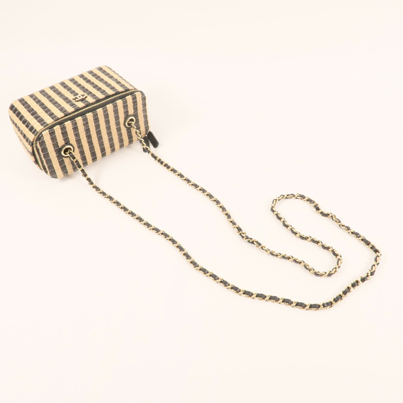 CHANEL Raffia Vanity Case金扣鏈帶肩背袋-3