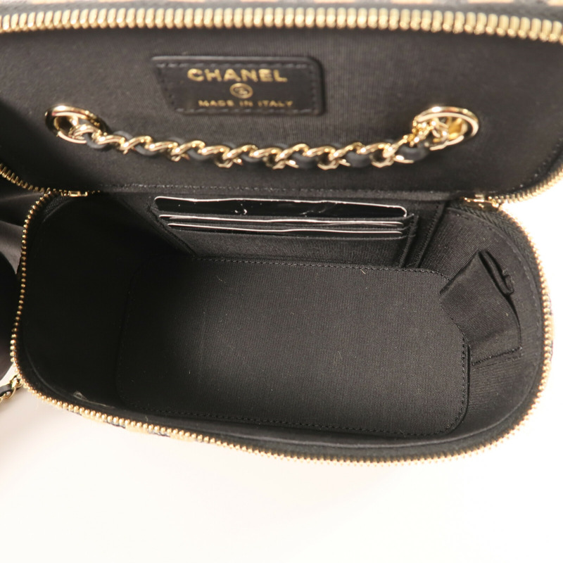CHANEL Raffia Vanity Case金扣鏈帶肩背袋-13