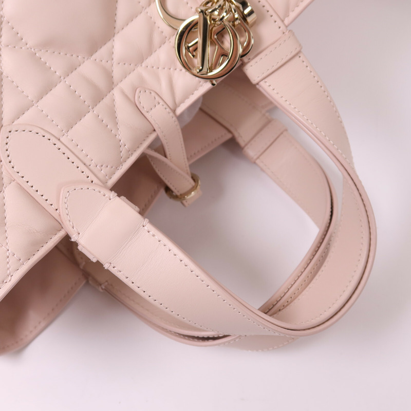 Dior 牛皮皮革Medium Toujours Bag金扣手挽袋-7