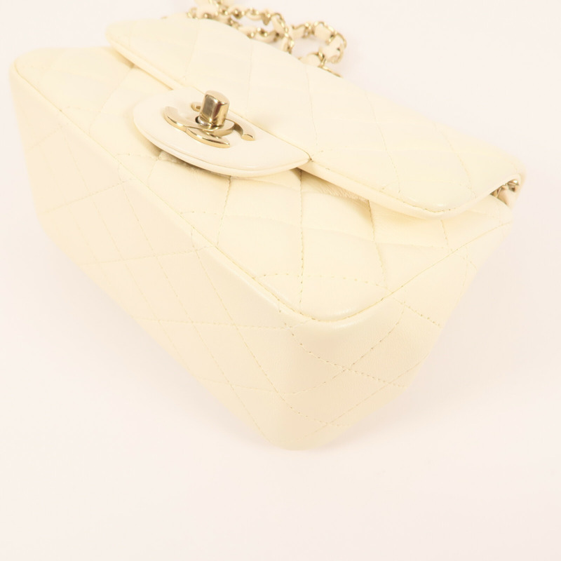 CHANEL 羊皮皮革Mini Flap金扣鏈帶肩背袋-4