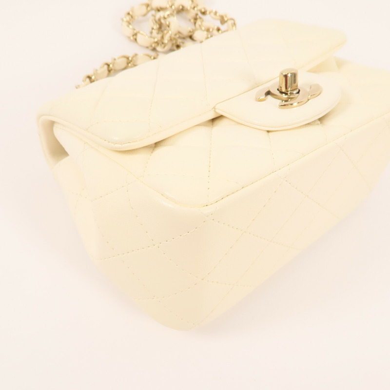 CHANEL 羊皮皮革Mini Flap金扣鏈帶肩背袋-5